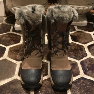 Baffin winter boots